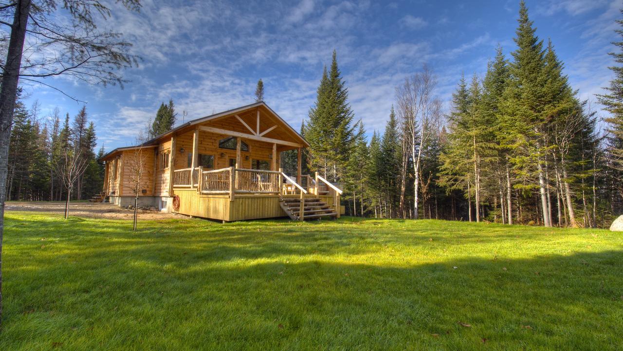 Le St Bernard - Les Chalets Spa Canada لا مالباي المظهر الخارجي الصورة